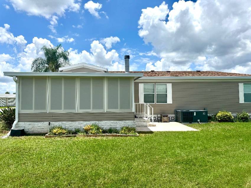 1603 Champion Drive a Lakeland, FL Mobile or Manufactured Home for Sale